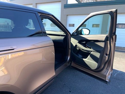 New 2025 Land Rover Range Rover Evoque S image 14