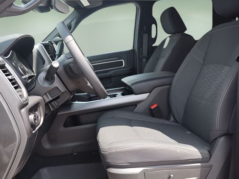 New 2026 RAM 3500 Big Horn AWD/4WD image 11