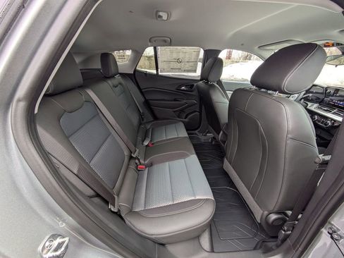 New 2026 Chevrolet Trax LT w/ Driver Confidence Package FWD image 20