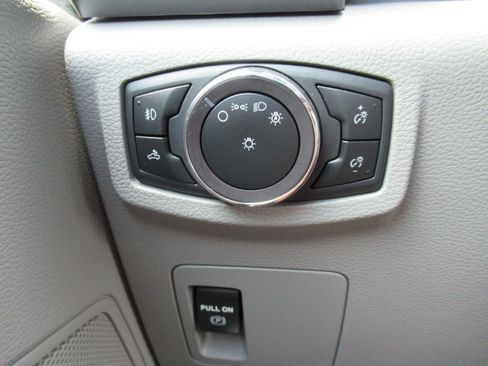 Used 2019 Ford F150 XLT w/ Equipment Group 301A Mid AWD/4WD image 21