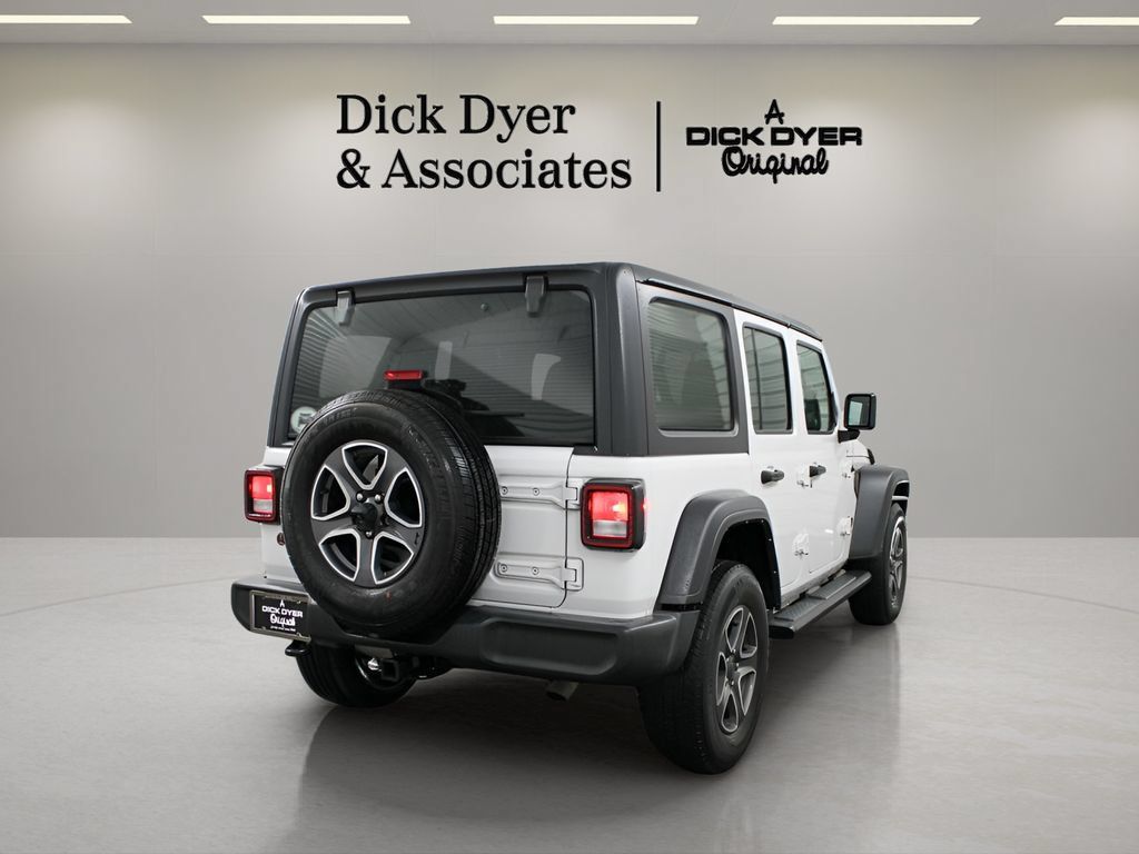 Used 2022 Jeep Wrangler Unlimited Sport AWD/4WD image 3
