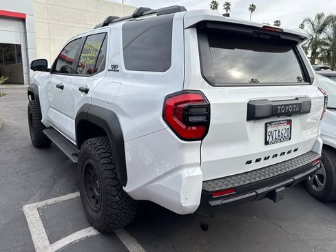 Used 2025 Toyota 4Runner TRD Off-Road Premium image 4