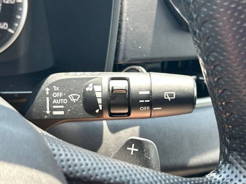 Used 2024 Mitsubishi Outlander SE FWD image 29