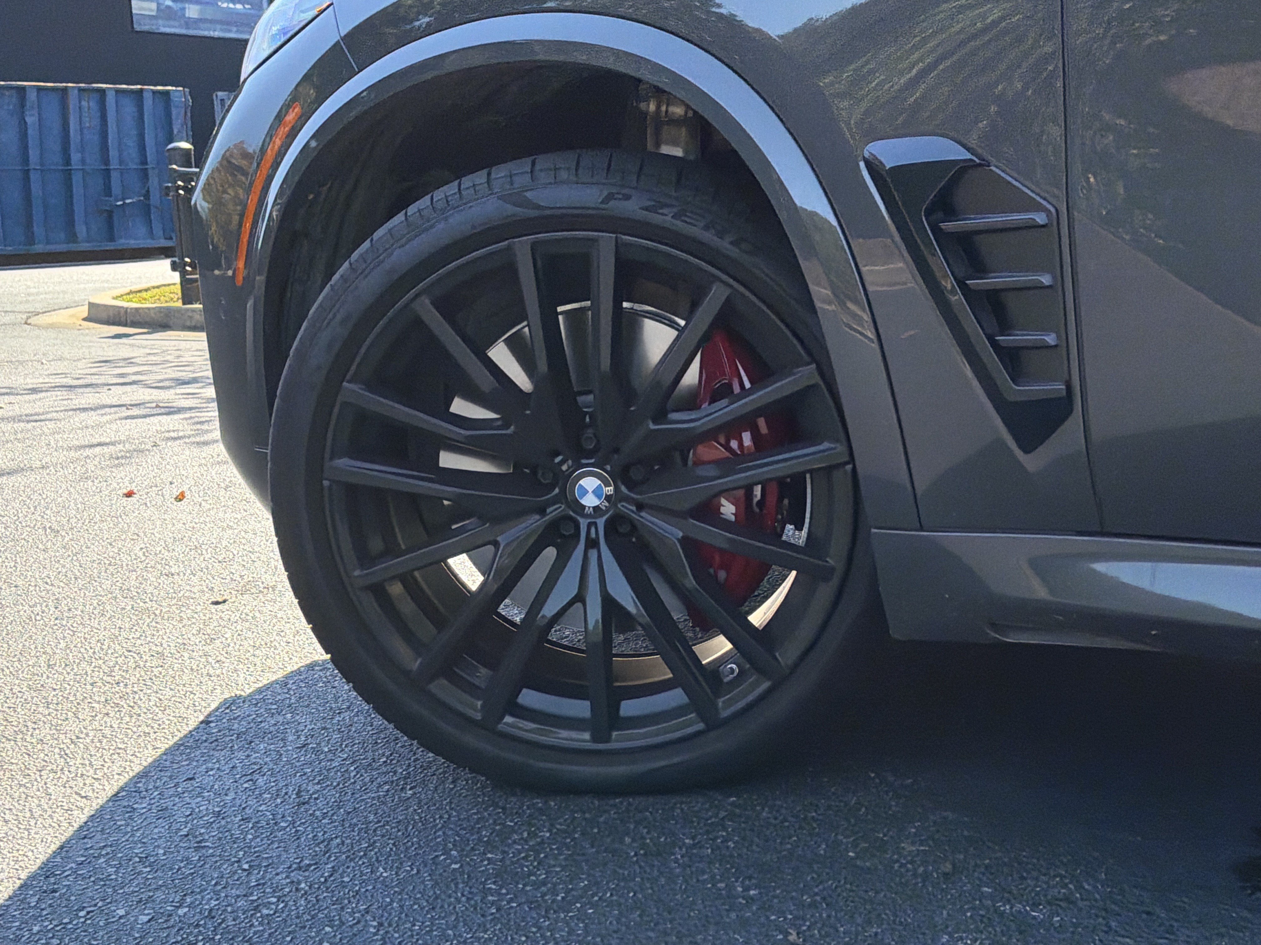 Used 2026 BMW X5 M60i AWD/4WD image 19