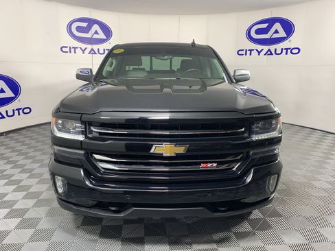 Used 2017 Chevrolet Silverado 1500 LTZ Z71 w/ LTZ Plus Package AWD/4WD image 7