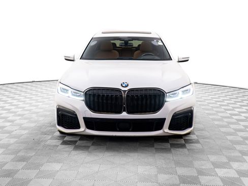 Used 2020 BMW 750i xDrive image 8