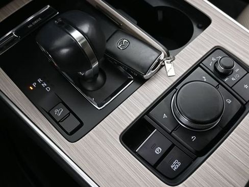 Certified 2024 MAZDA CX-90 3.3 Turbo w/ Preferred Plus image 25