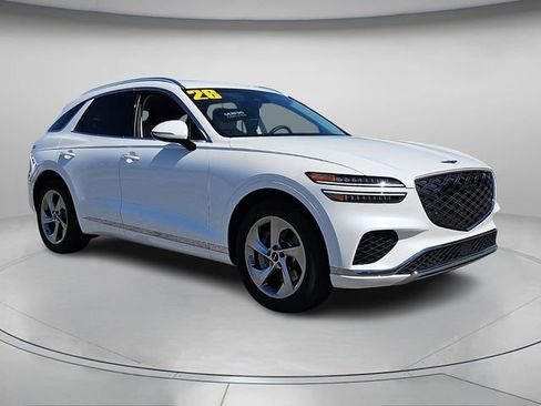 Used 2026 Genesis GV70 2.5T Select image 8