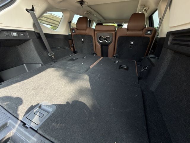 Certified 2026 Acura MDX w/ Technology Package AWD/4WD image 30