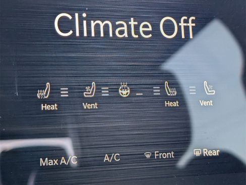 Used 2024 RAM 2500 Laramie image 19