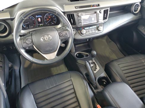 Used 2018 Toyota RAV4 XLE w/ Plus Extra Value Package FWD image 12