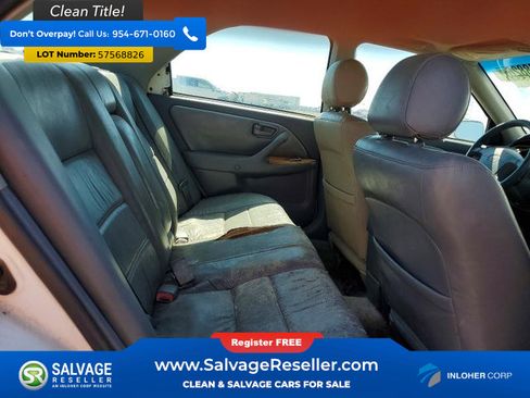 Used 2000 Toyota Camry V6 FWD image 13