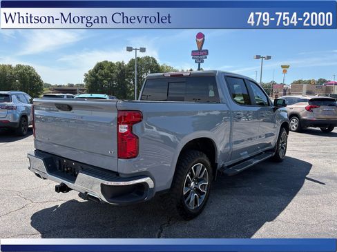 Used 2024 Chevrolet Silverado 1500 LT AWD/4WD image 5