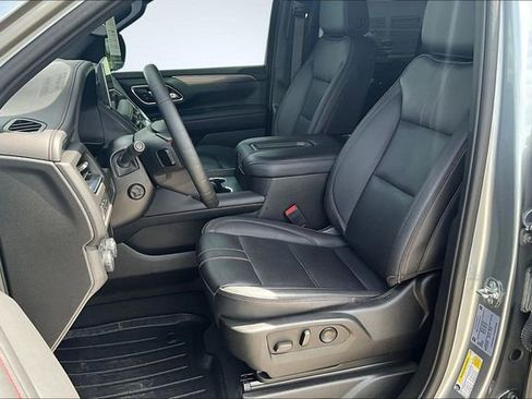 Used 2024 Chevrolet Tahoe RST w/ Luxury Package image 22