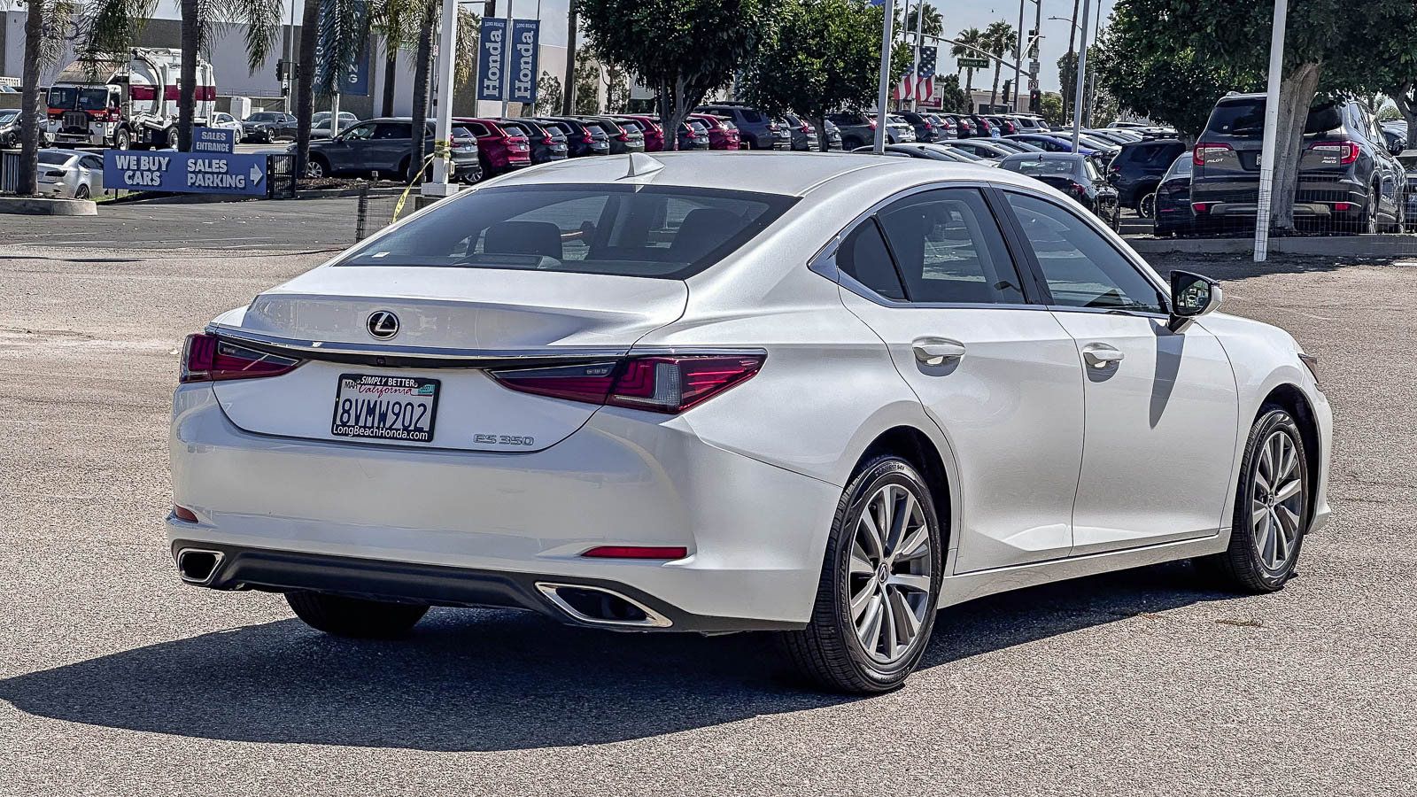 Used 2021 Lexus ES 350 w/ Accessory Package FWD image 7