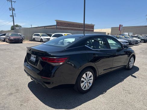 Used 2020 Nissan Sentra S FWD image 6