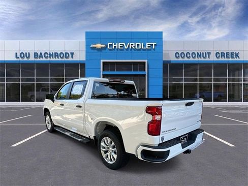 New 2025 Chevrolet Silverado 1500 Custom image 6