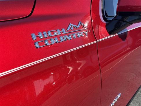 Certified 2023 Chevrolet Tahoe High Country w/ Premium Package 2 image 32