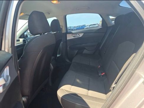 Certified 2024 Kia Forte LXS w/ LXS Technology Package FWD image 11