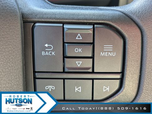 New 2026 Ford F350 4x4 Crew Cab DRW Super Duty image 13