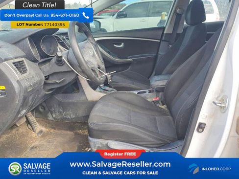 Used 2017 Hyundai Elantra GT image 9