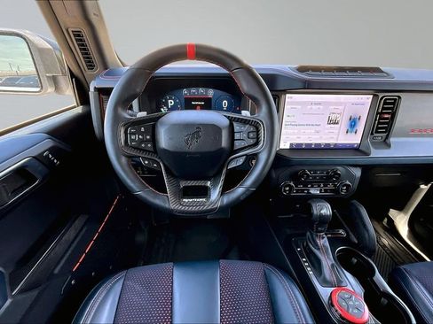 Used 2024 Ford Bronco Raptor AWD/4WD image 9
