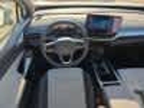 Used 2023 Volkswagen ID.4 Pro RWD image 12