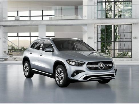 New 2026 Mercedes-Benz GLA 250 4MATIC image 10