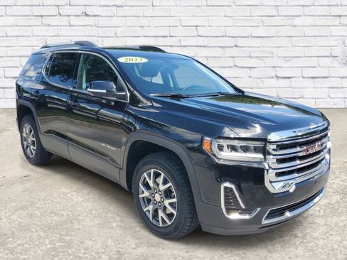 Certified 2023 GMC Acadia SLE w/ Driver Convenience Package FWD image 5