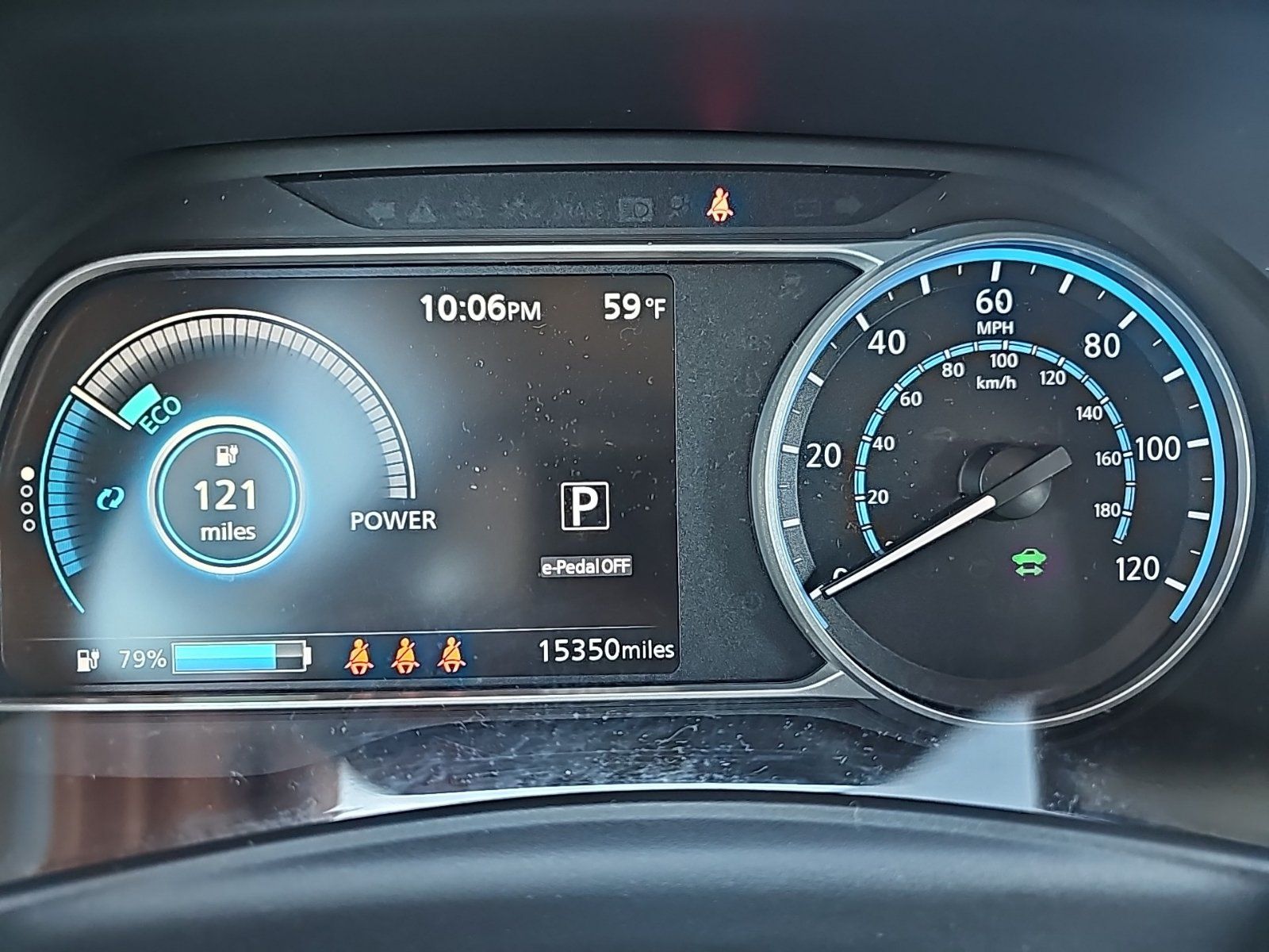 Used 2025 Nissan Leaf S FWD image 18