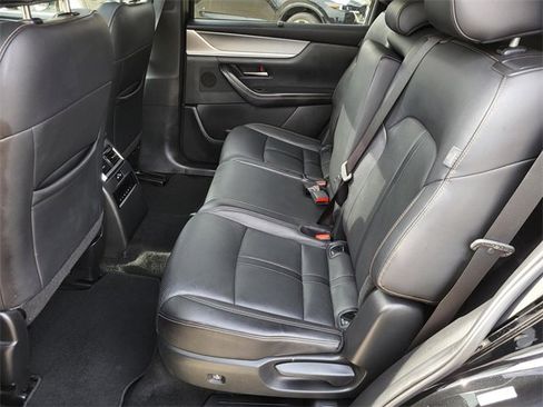 Certified 2024 MAZDA CX-90 3.3 Turbo w/ Preferred Plus image 14