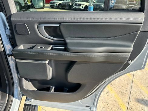 New 2027 Ford Expedition Platinum w/ Stealth Performance Package AWD/4WD image 39