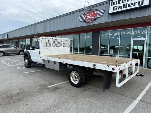 Used 2015 Ford F550 4x4 Regular Cab Super Duty image 4