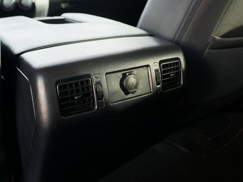 Used 2017 Toyota Tundra SR5 image 34