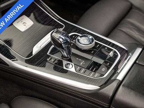 Used 2021 BMW ALPINA XB7 AWD/4WD image 27