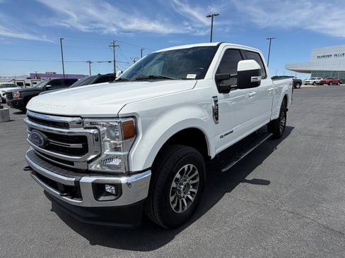 Used 2022 Ford F350 Lariat w/ Lariat Value Package AWD/4WD image 7