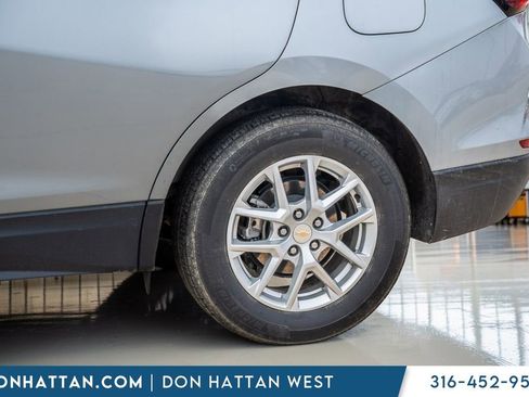 Used 2023 Chevrolet Equinox LT image 41