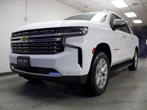 Used 2021 Chevrolet Suburban Premier image 22
