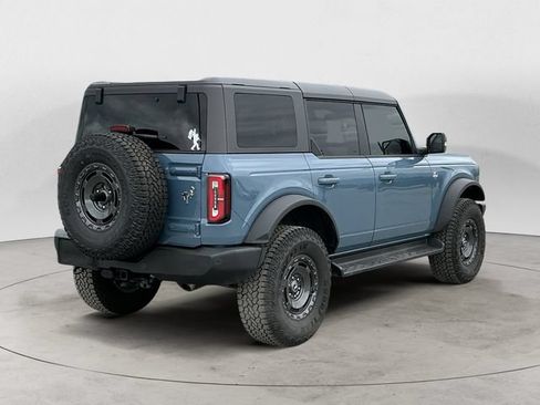 Certified 2025 Ford Bronco Outer Banks w/ Sasquatch Package AWD/4WD image 5