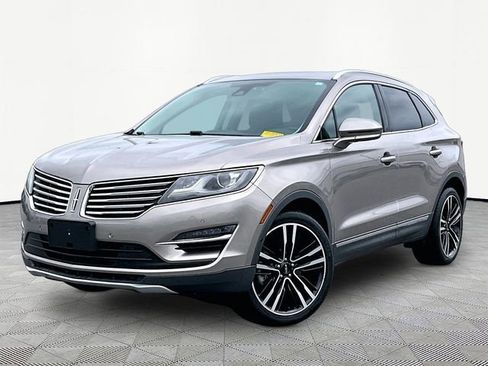 Used 2018 Lincoln MKC Reserve AWD/4WD image 3