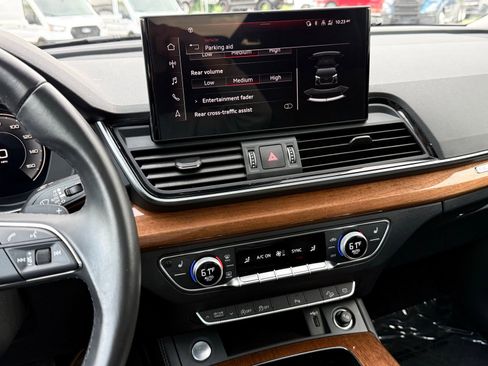 Used 2023 Audi Q5 2.0T Premium Plus w/ Premium Plus Package AWD/4WD image 47