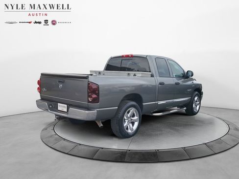 Used 2008 Dodge Ram 1500 Truck SLT image 13