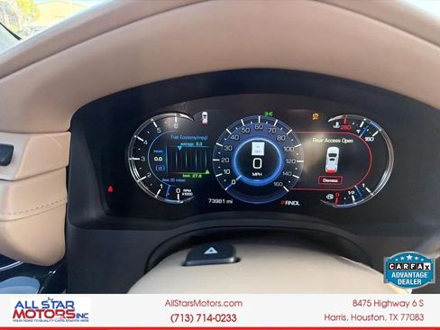 Used 2018 Cadillac Escalade ESV Platinum AWD/4WD image 24