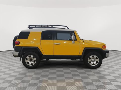 Used 2007 Toyota FJ Cruiser 4WD image 22