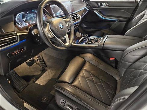 Used 2023 BMW X5 xDrive45e image 10