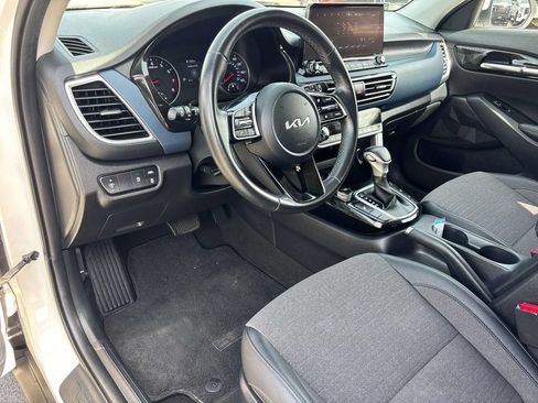 Used 2022 Kia Seltos Nightfall Edition AWD/4WD image 13