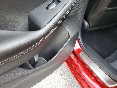 Certified 2023 Nissan Maxima Platinum w/ Sport Mat Group FWD image 12