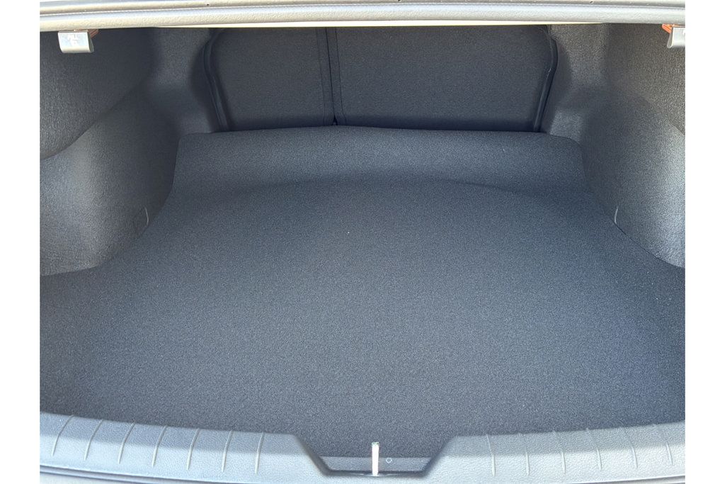 New 2026 Kia K5 GT-Line w/ GT-Line Red Interior Package FWD image 10