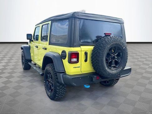 Used 2023 Jeep Wrangler Unlimited w/ Cold Weather Group AWD/4WD image 8