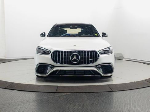Used 2024 Mercedes-Benz S 63 AMG S w/ Carbon Fiber Exterior Package image 2